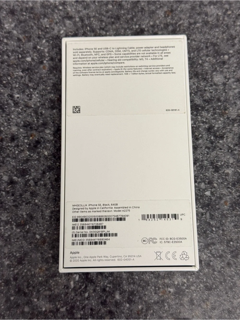 NEW Apple iPhone SE 2020 64GB Black Cricket Wireless (Carrier Locked) MHGELL/A